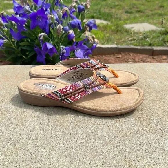 Minnetonka Mocassin Silverthorne 360 Sandal - Picture 3 of 13